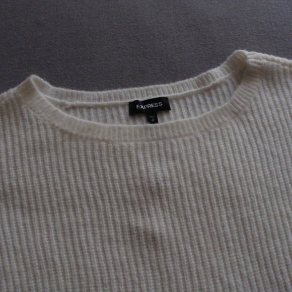EXPRESS Creamy Beige Long Sleeve RIB Knit WOOL Blend Sweater Sz SMALL - Picture 4 of 7